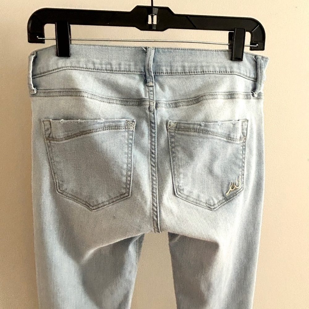 • Express • Super Soft Mid Rise Ripped Legging - Picture 9 of 10